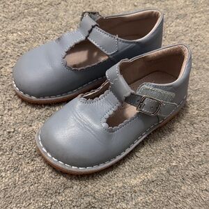 L’AMOUR blue girls dress shoes